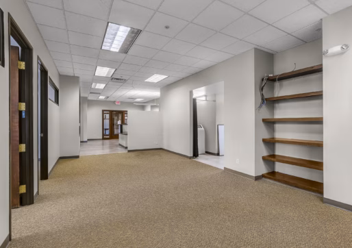 Suite 150 - Open Work Area