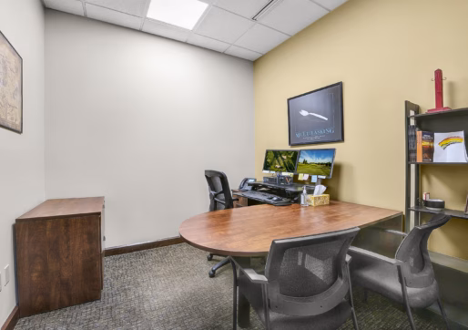 Suite 125 - Office