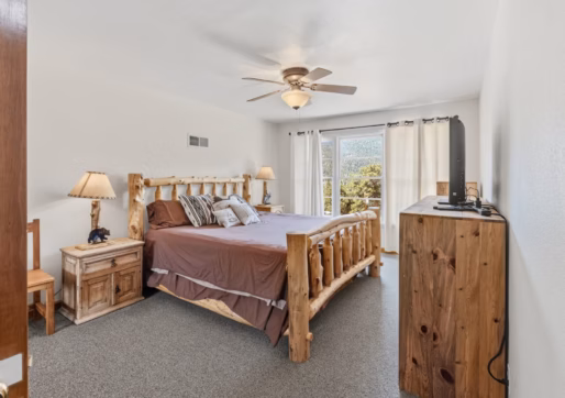 For Lease-15747 State Highway 7, Lyons, CO-The Main Lodge-Bedroom